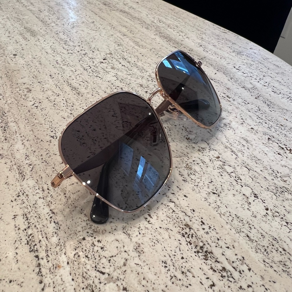 NWT Rose Gold Coach Sunglasses with Black Case